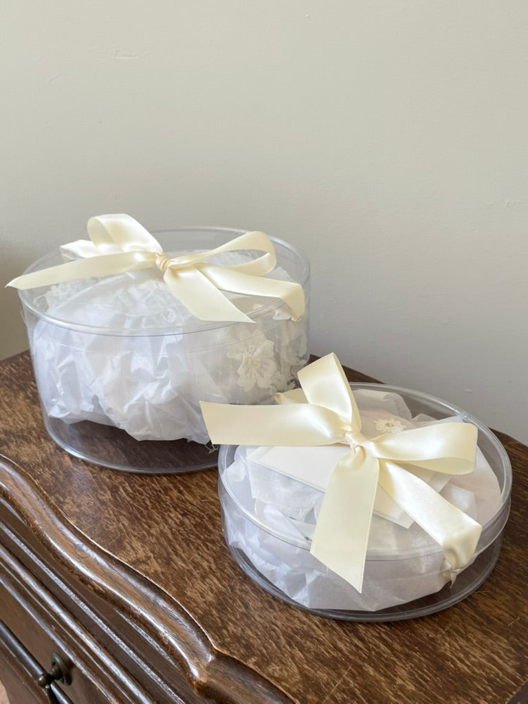 Coiffe classique en taffetas de soie